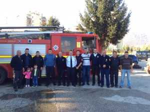 Tetovo fire fighters and Operation Florian volunteers with a donated vehicle